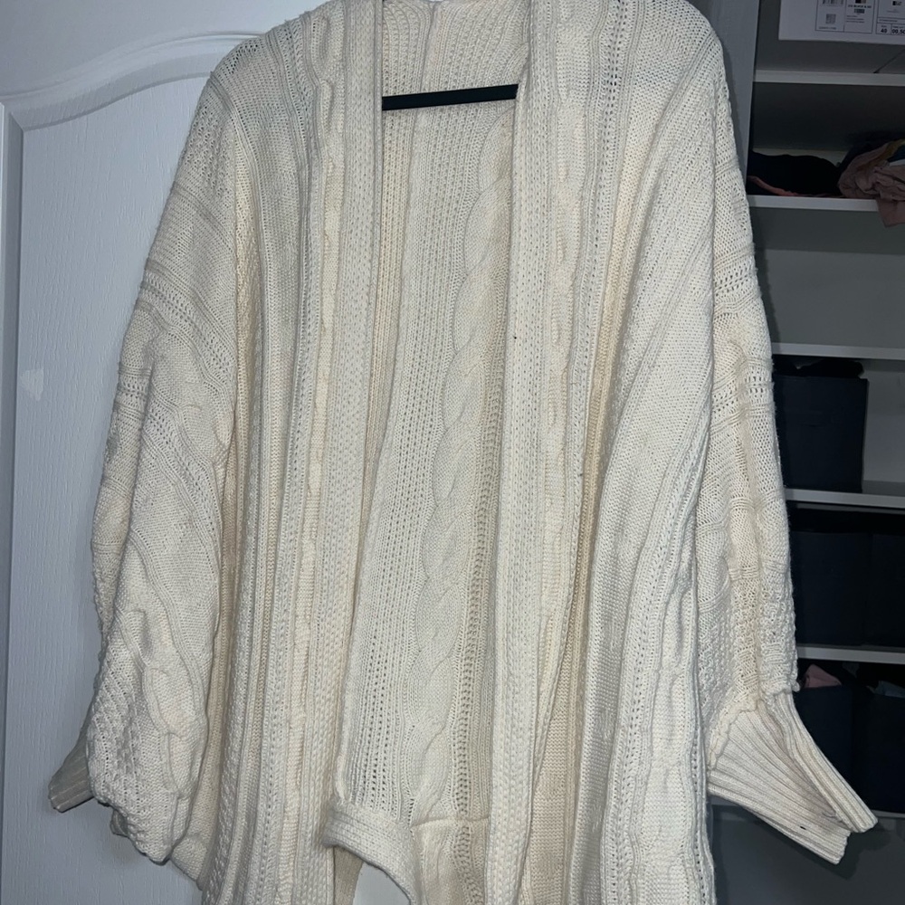 Cozy Cream Cable Knit Sweater